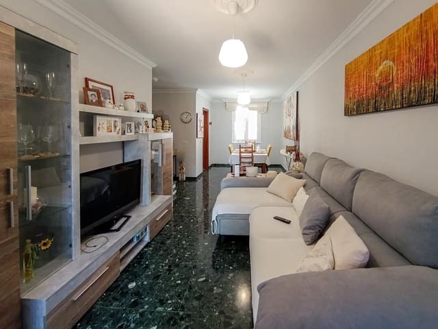 3 soverom Villa til salgs i San Cristóbal de La Laguna - € 375 000 (Ref: 9972543)