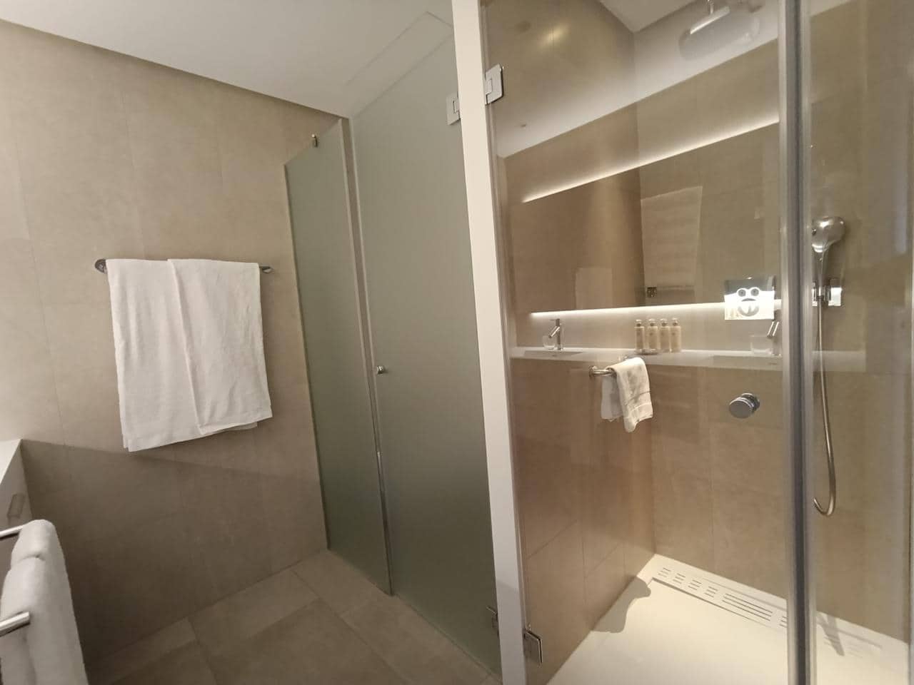 2 chambre Appartement à vendre à Guia de Isora - 1 100 000 € (Ref: 9999388)