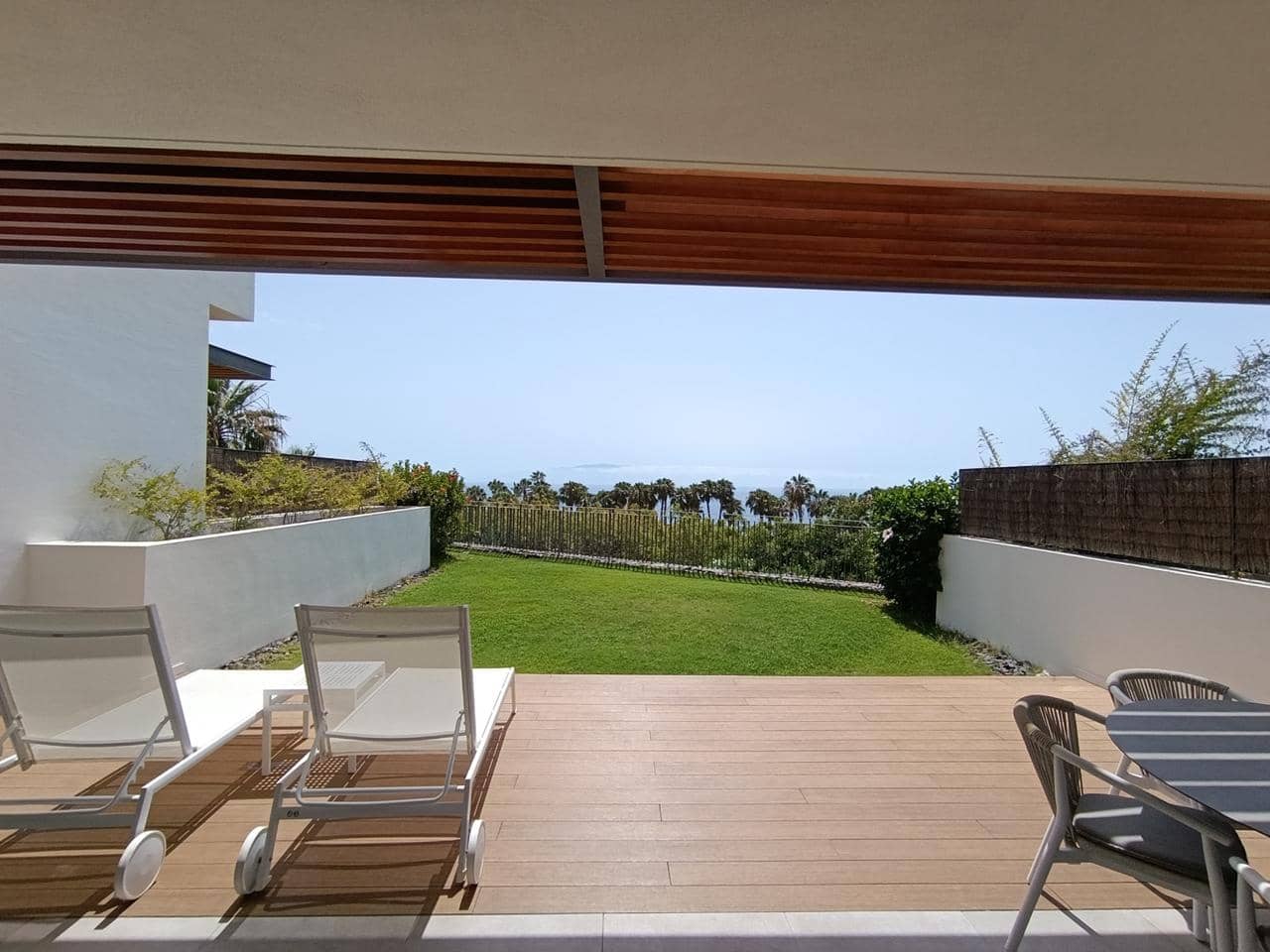 2 chambre Appartement à vendre à Guia de Isora - 1 100 000 € (Ref: 9999388)