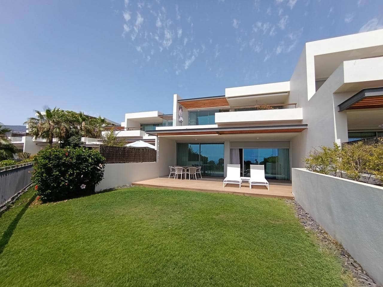 2 chambre Appartement à vendre à Guia de Isora - 1 100 000 € (Ref: 9999388)