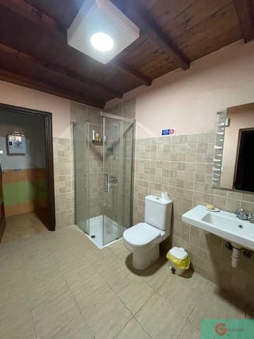 4 soveværelse Finca/Landehus til salg i Motril med swimmingpool garage - € 361.000 (Ref: 9119630)