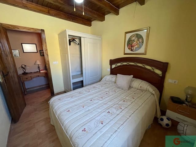 4 soveværelse Finca/Landehus til salg i Motril med swimmingpool garage - € 361.000 (Ref: 9119630)