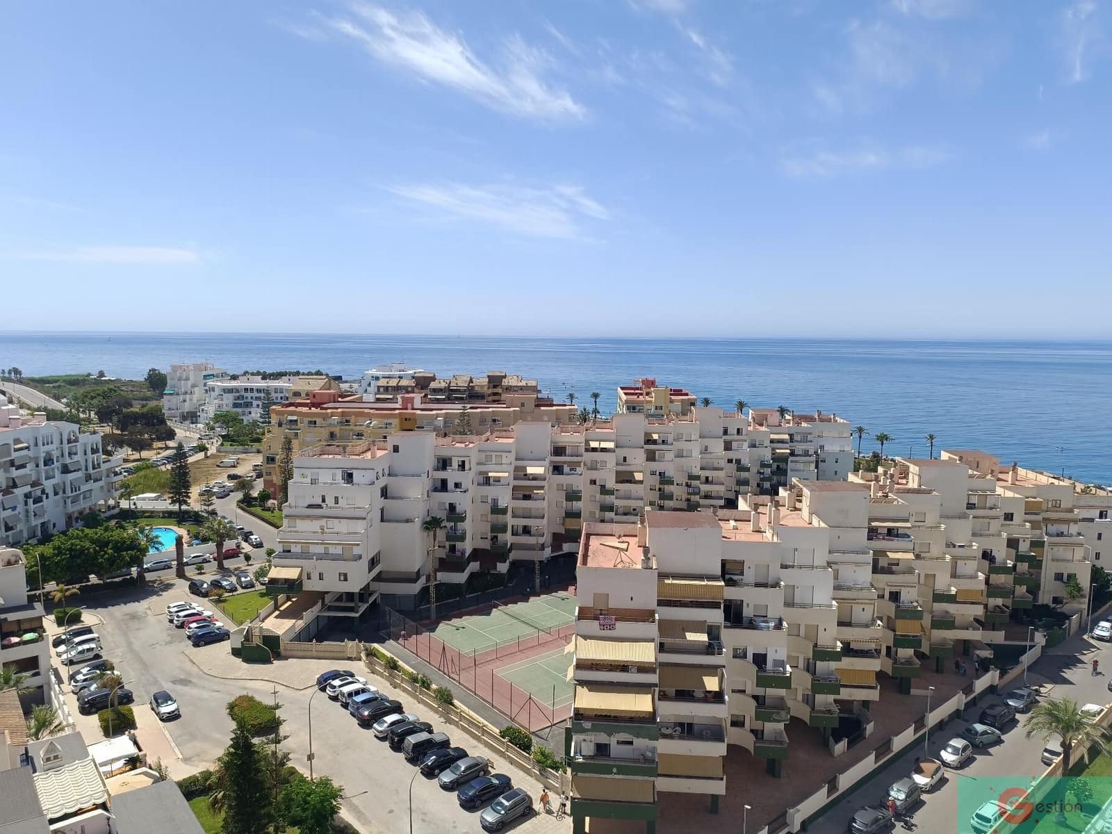 1 slaapkamer Appartement te koop in Salobrena met zwembad - € 190.000 (Ref: 9119648)