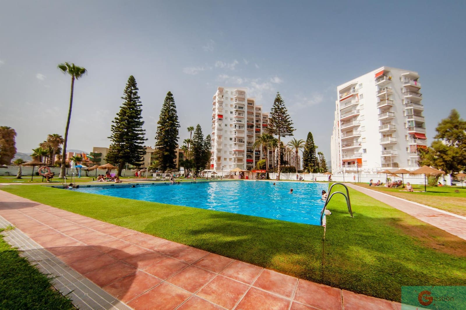 1 slaapkamer Appartement te koop in Salobrena met zwembad - € 190.000 (Ref: 9119648)