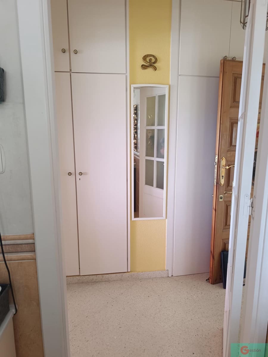 1 slaapkamer Appartement te koop in Salobrena met zwembad - € 190.000 (Ref: 9119648)