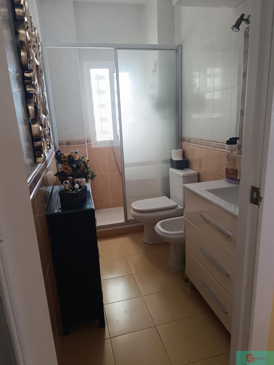 1 slaapkamer Appartement te koop in Salobrena met zwembad - € 190.000 (Ref: 9119648)