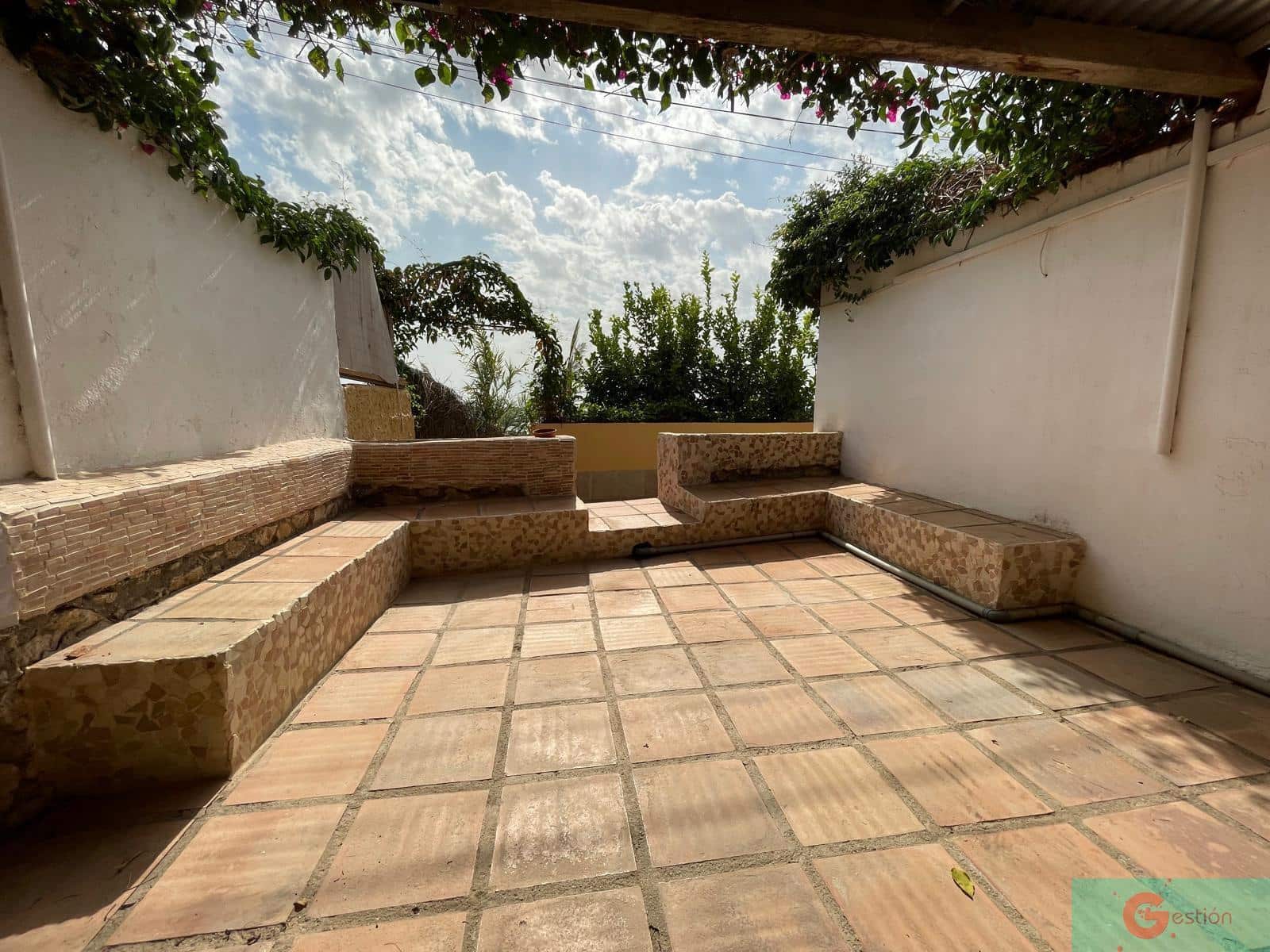 6 soveværelse Villa til salg i Salobrena med garage - € 395.000 (Ref: 9119651)