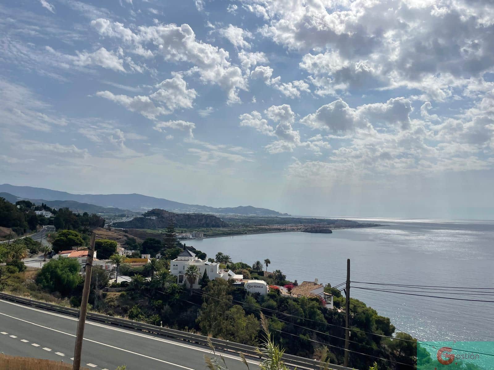 6 soveværelse Villa til salg i Salobrena med garage - € 395.000 (Ref: 9119651)