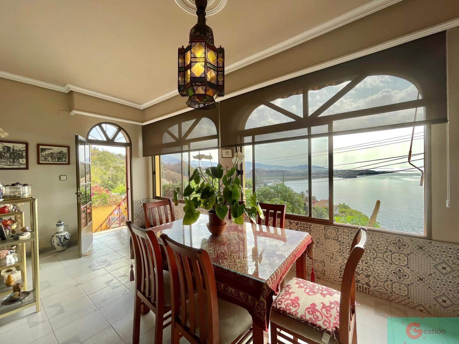 6 soveværelse Villa til salg i Salobrena med garage - € 395.000 (Ref: 9119651)