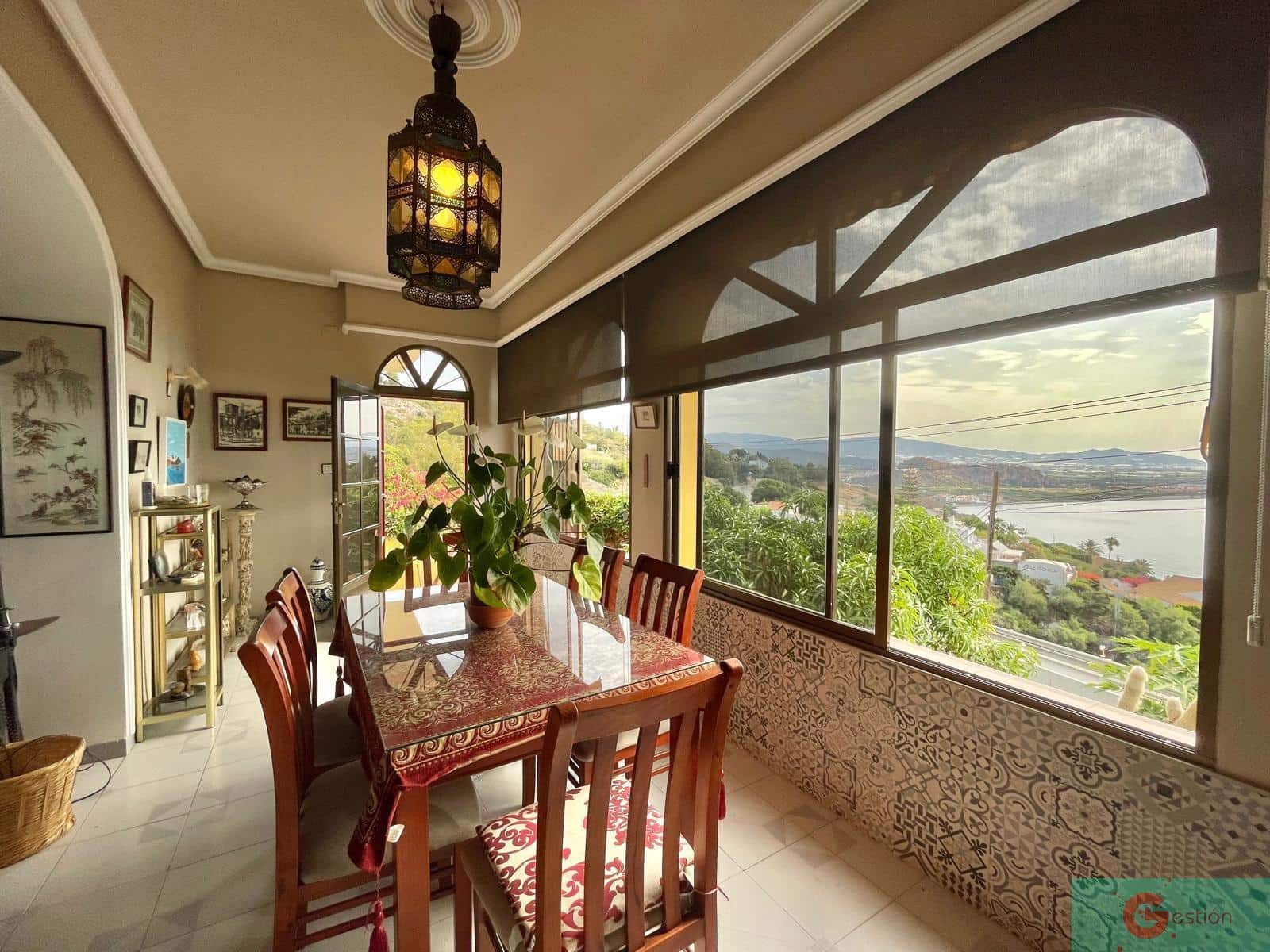 6 soveværelse Villa til salg i Salobrena med garage - € 395.000 (Ref: 9119651)