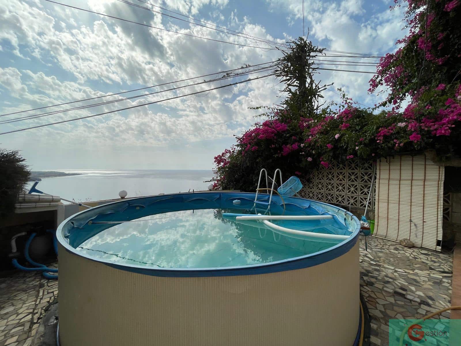 6 soveværelse Villa til salg i Salobrena med garage - € 395.000 (Ref: 9119651)