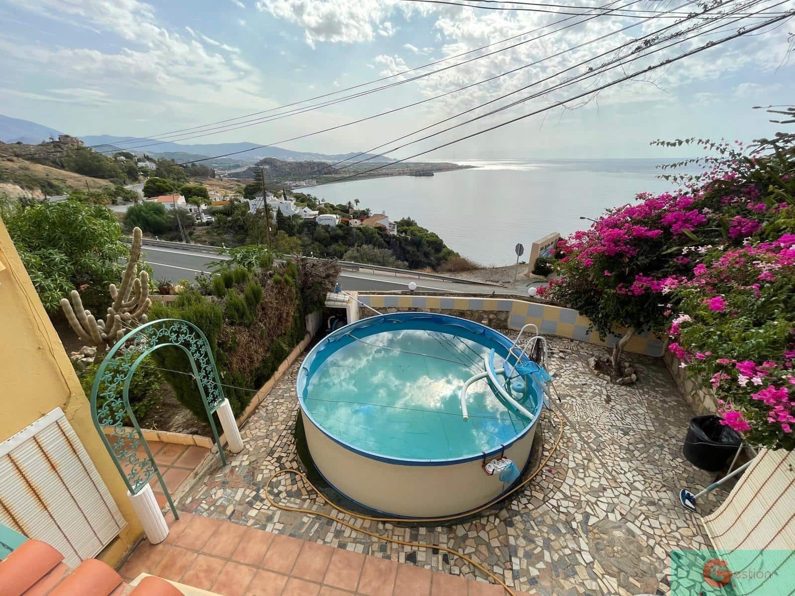 6 soveværelse Villa til salg i Salobrena med garage - € 395.000 (Ref: 9119651)