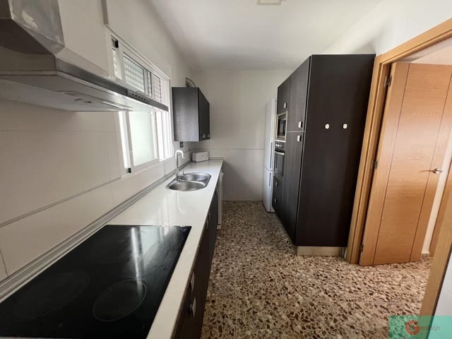 3 sypialnia Willa na sprzedaż w Salobreña z basenem garażem - 560 000 € (Ref: 9119656)