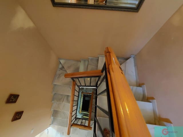 4 soveværelse Villa til salg i Salobreña med swimmingpool garage - € 325.000 (Ref: 9119670)