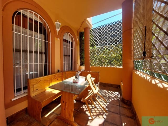 4 soveværelse Villa til salg i Salobreña med swimmingpool garage - € 325.000 (Ref: 9119670)