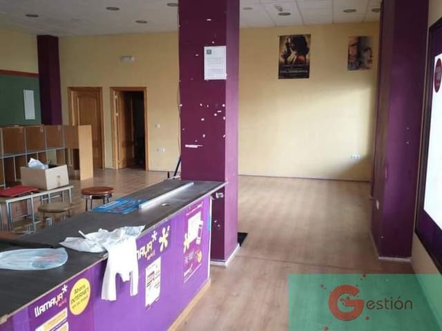 Kommersiell til salgs i Salobreña - € 150 000 (Ref: 9119676)