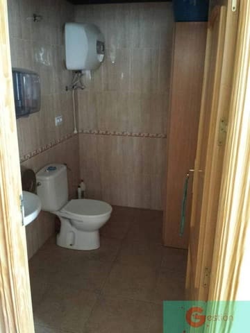 Kommersiell til salgs i Salobreña - € 150 000 (Ref: 9119676)