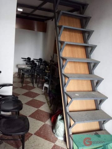 Kommersiell til salgs i Salobreña - € 150 000 (Ref: 9119676)