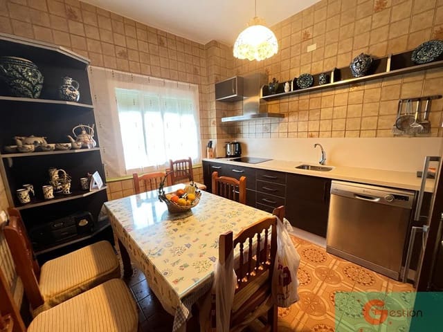 5 soverom Villa til salgs i Salobreña med garasje - € 389 000 (Ref: 9119696)