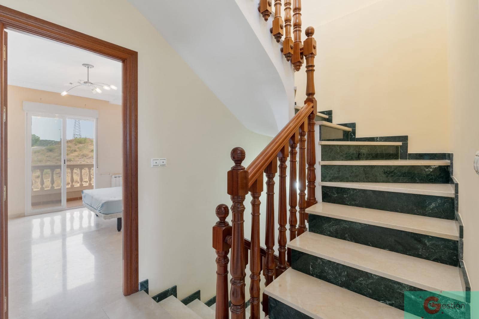 4 sovrum Villa till salu i Peligros med pool - 325 000 € (Ref: 9219393)