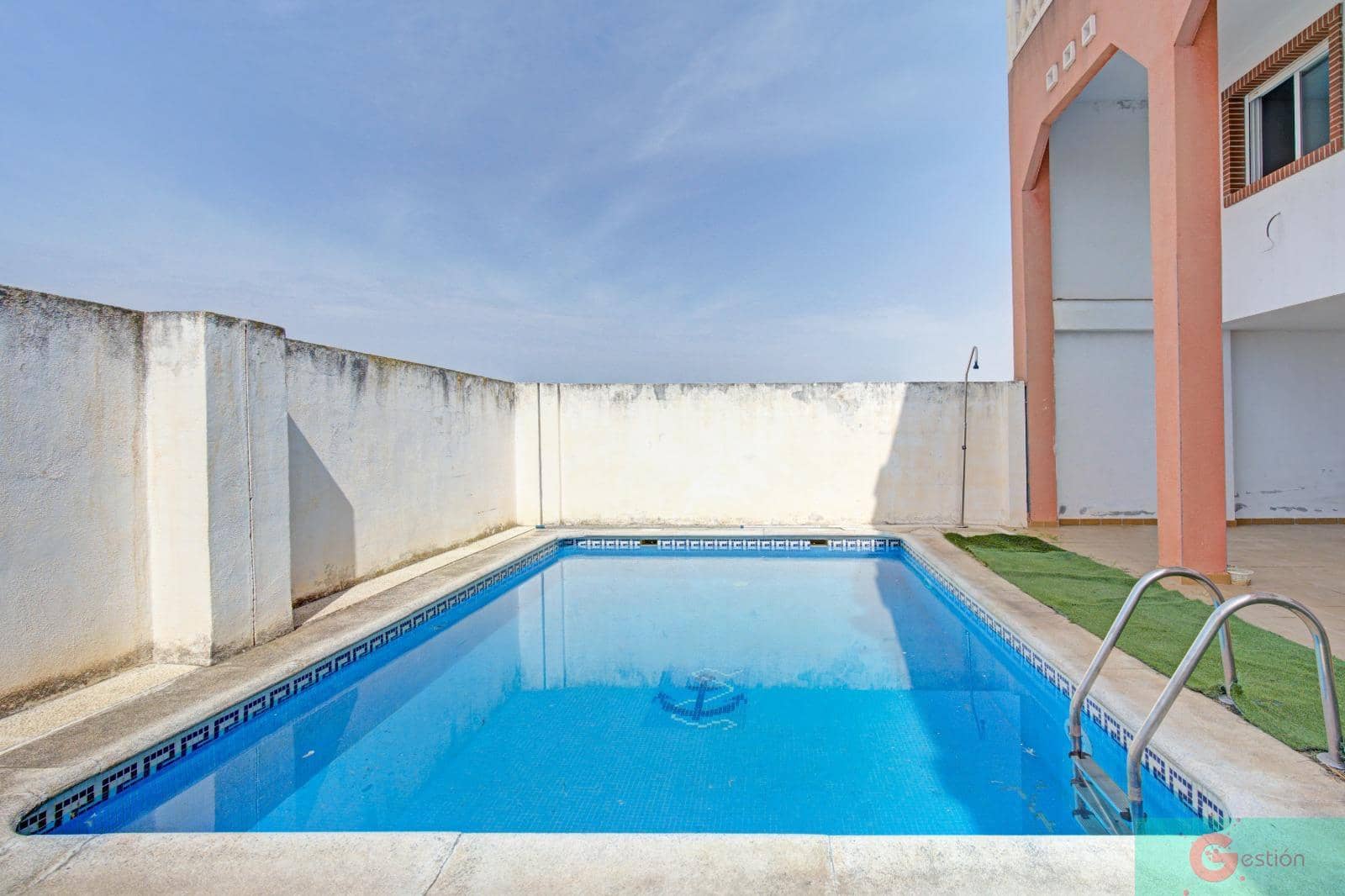 4 sovrum Villa till salu i Peligros med pool - 325 000 € (Ref: 9219393)