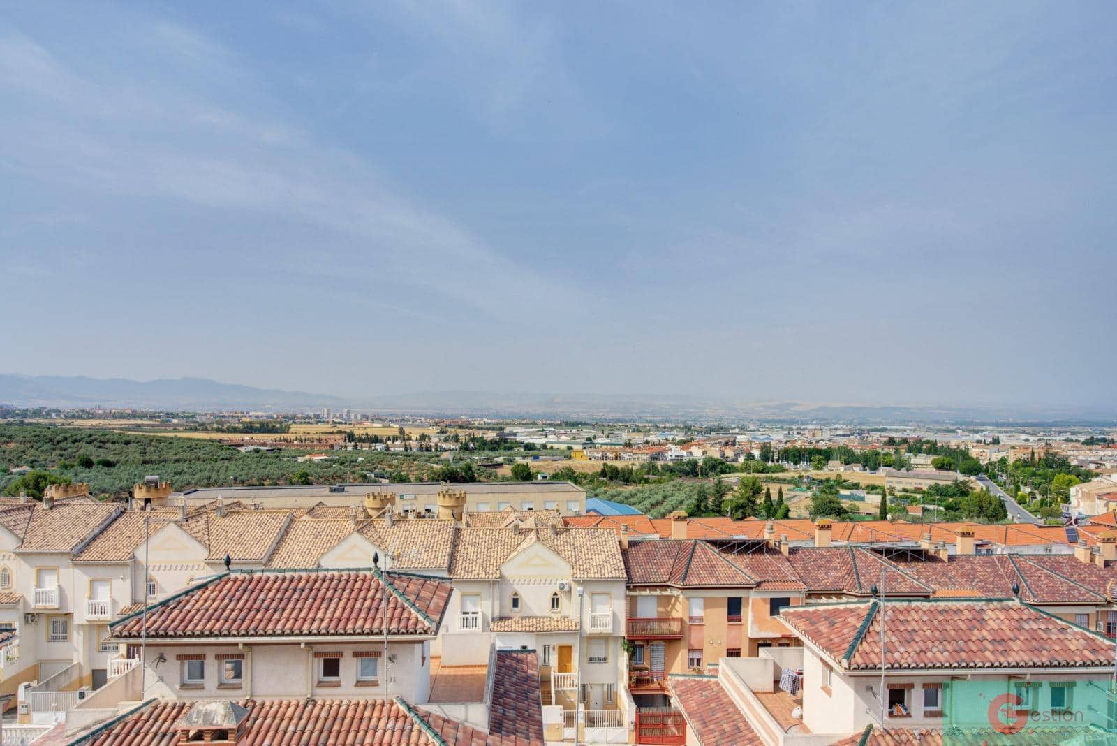 4 sovrum Villa till salu i Peligros med pool - 325 000 € (Ref: 9219393)