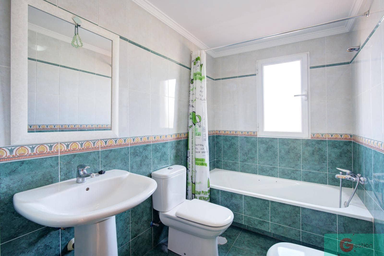 4 sovrum Villa till salu i Peligros med pool - 325 000 € (Ref: 9219393)