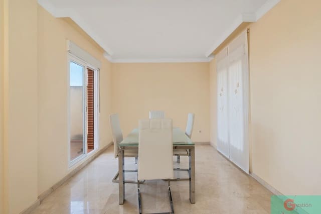 4 quarto Moradia para venda em Peligros com piscina - 325 000 € (Ref: 9219393)