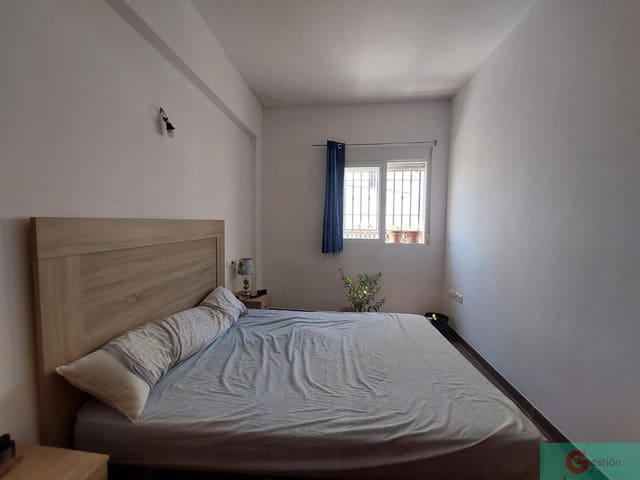 1 soveværelse Lejlighed til salg i Salobreña med swimmingpool - € 90.000 (Ref: 9219396)