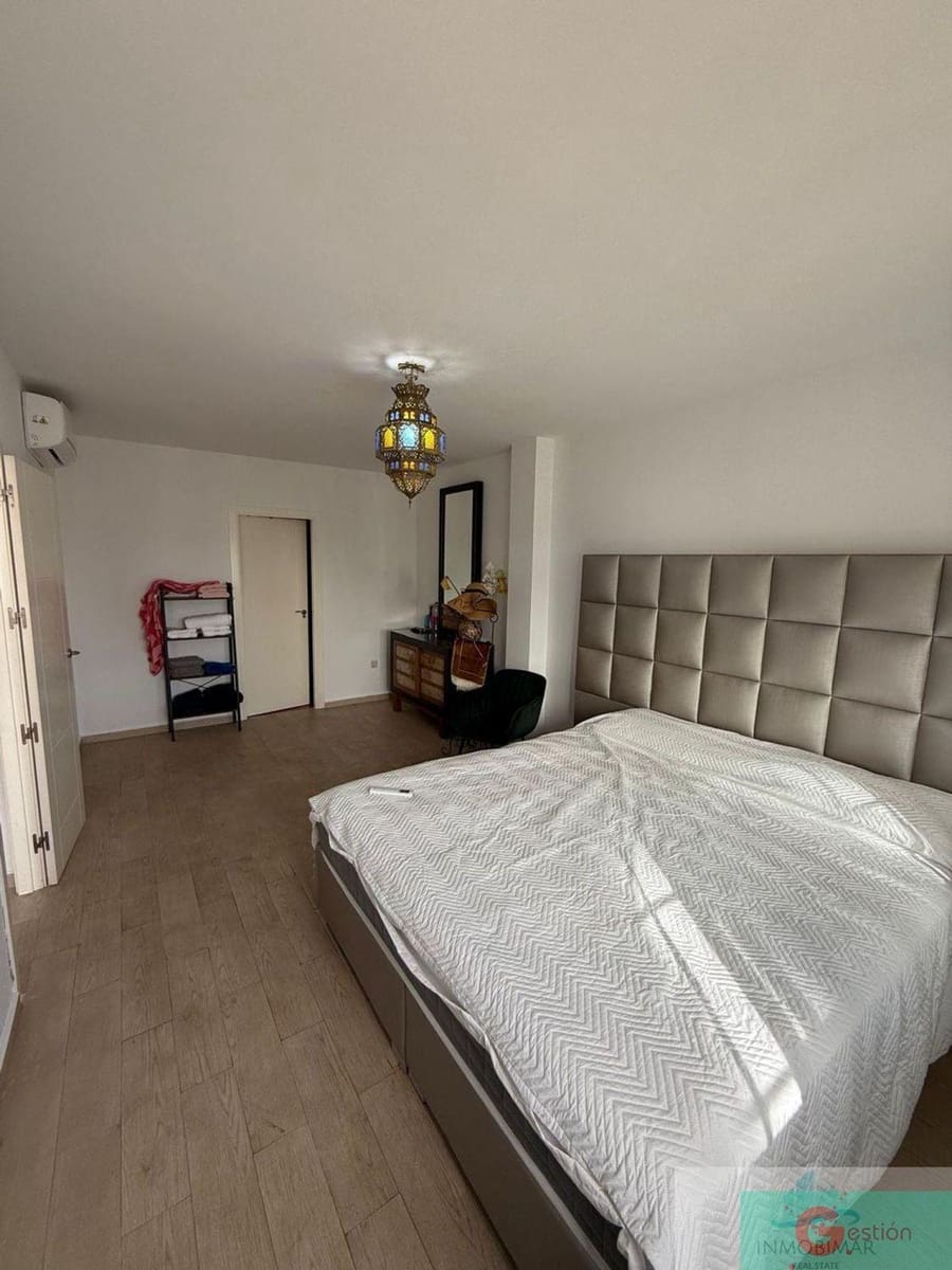 5 quarto Moradia para venda em Salobrena com piscina garagem - 480 000 € (Ref: 9219400)