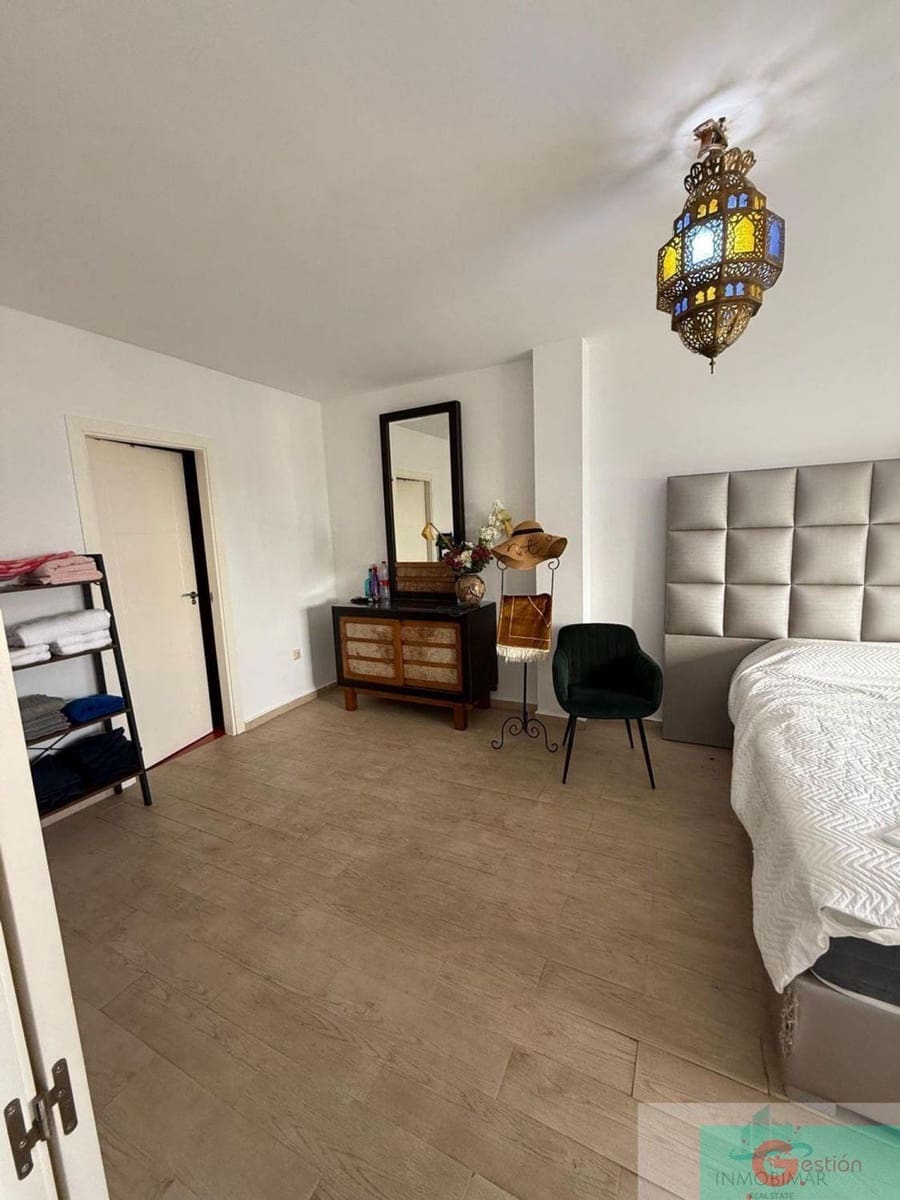 5 quarto Moradia para venda em Salobrena com piscina garagem - 480 000 € (Ref: 9219400)