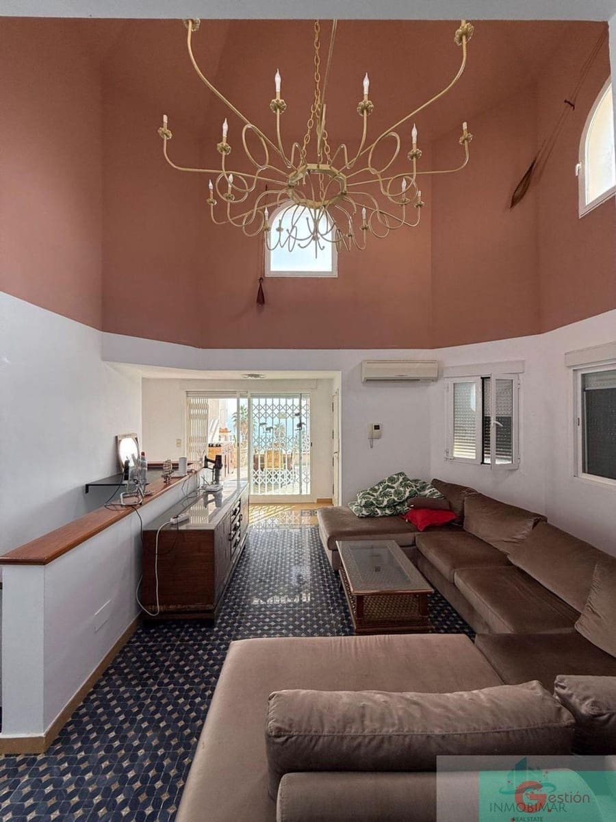 5 quarto Moradia para venda em Salobrena com piscina garagem - 480 000 € (Ref: 9219400)