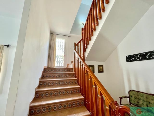 3 soverom Villa til salgs i Cotobro, Almuñécar - € 780 000 (Ref: 9219401)