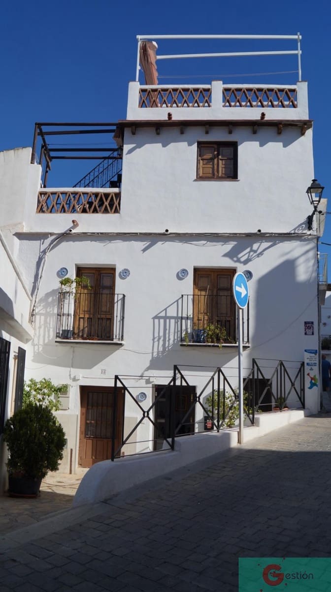 2 sovrum Hus till salu i Salobrena - 220 000 € (Ref: 9232447)