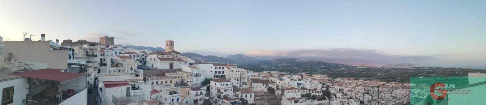 2 sovrum Hus till salu i Salobrena - 220 000 € (Ref: 9232447)