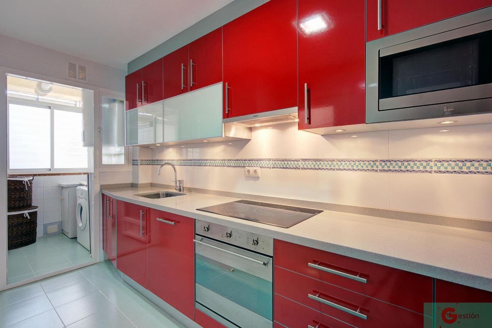 Apartamento de 2 habitaciones en Salobreña en venta con piscina - 300.000 € (Ref: 9242938)