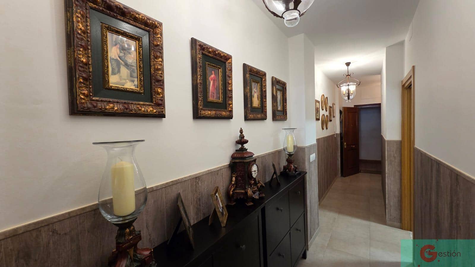 2 makuuhuone Huoneisto myytävänä paikassa Estepona mukana uima-altaan 
autotalli - 350 000 € (Ref: 9341766)