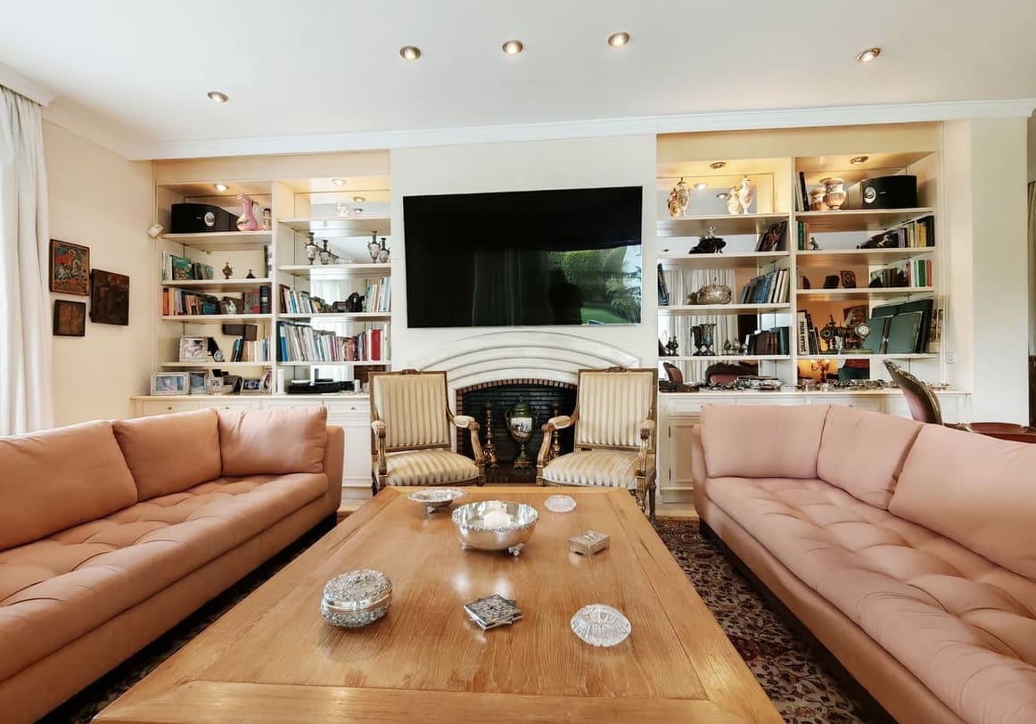 5 bedroom Villa for sale in Marbella with pool garage - € 3,900,000 (Ref: 9928274)