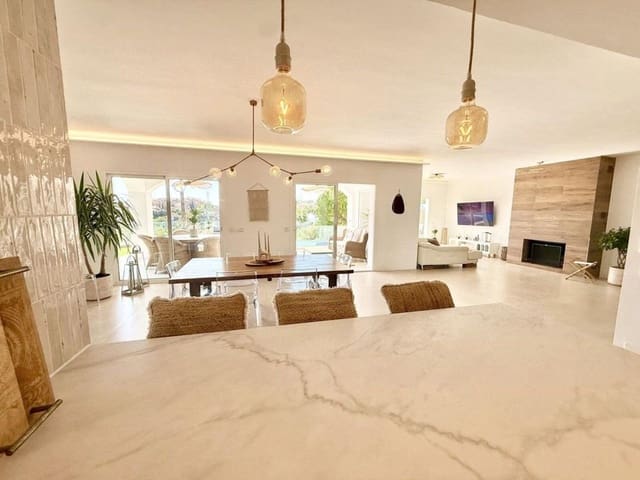 3 Zimmer Villa zu verkaufen in Riviera del Sol, Mijas mit Pool Garage - 1.325.000 € (Ref: 9928278)