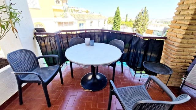 Casa de 2 habitaciones en Mijas Costa, Mijas en venta con piscina - 340.000 € (Ref: 9930794)