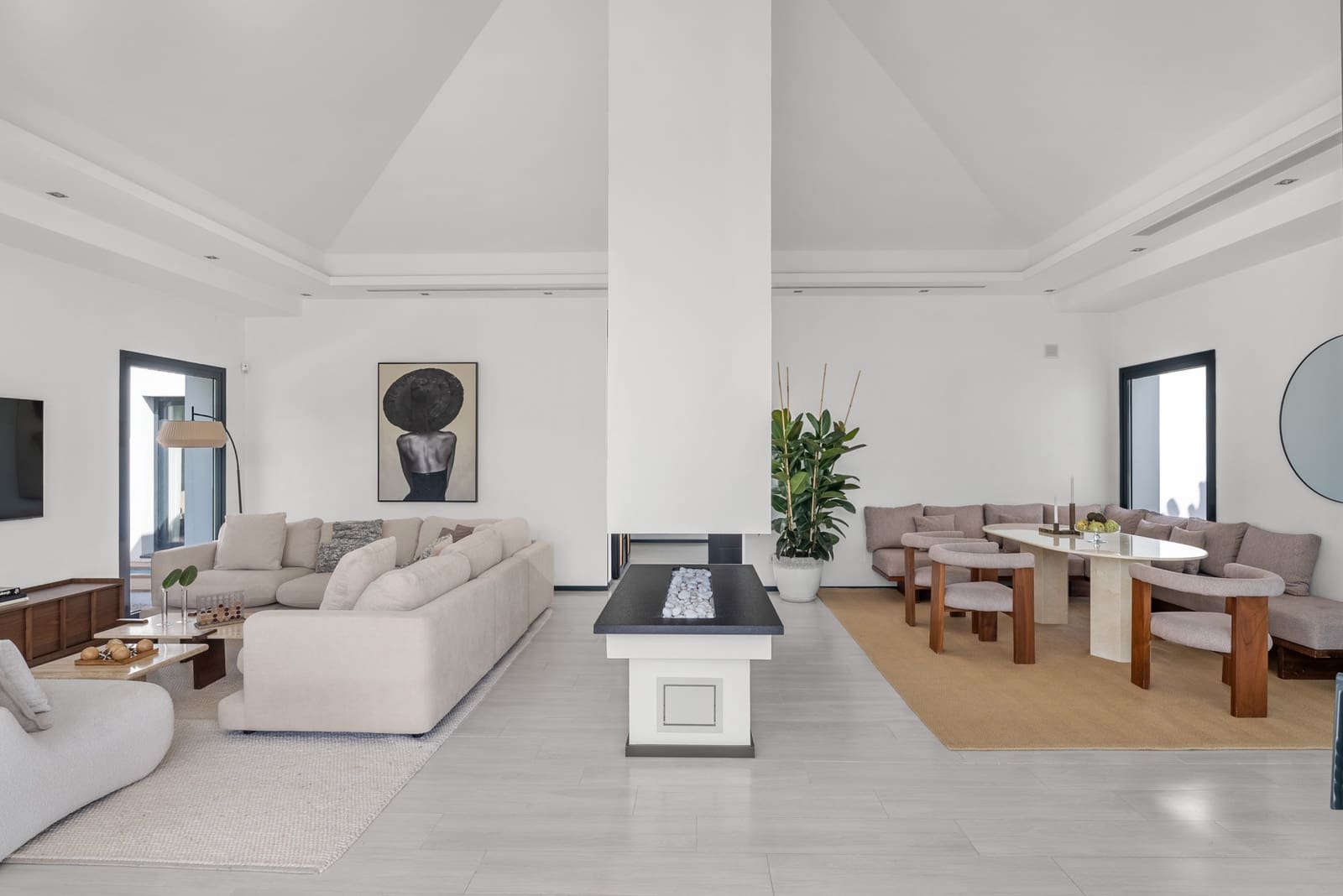3 chambre Villa/Maison à vendre à Estepona avec piscine garage - 1 890 000 € (Ref: 9930795)