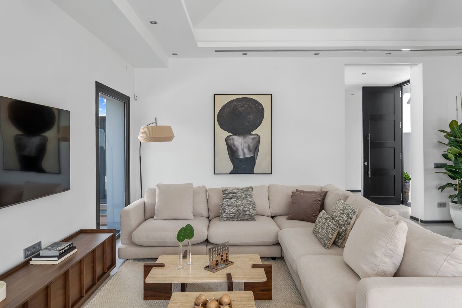 3 chambre Villa/Maison à vendre à Estepona avec piscine garage - 1 890 000 € (Ref: 9930795)