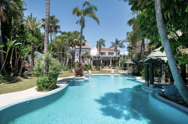 11 slaapkamer Villa te koop in Marbella - € 13.900.000 (Ref: 9930796)