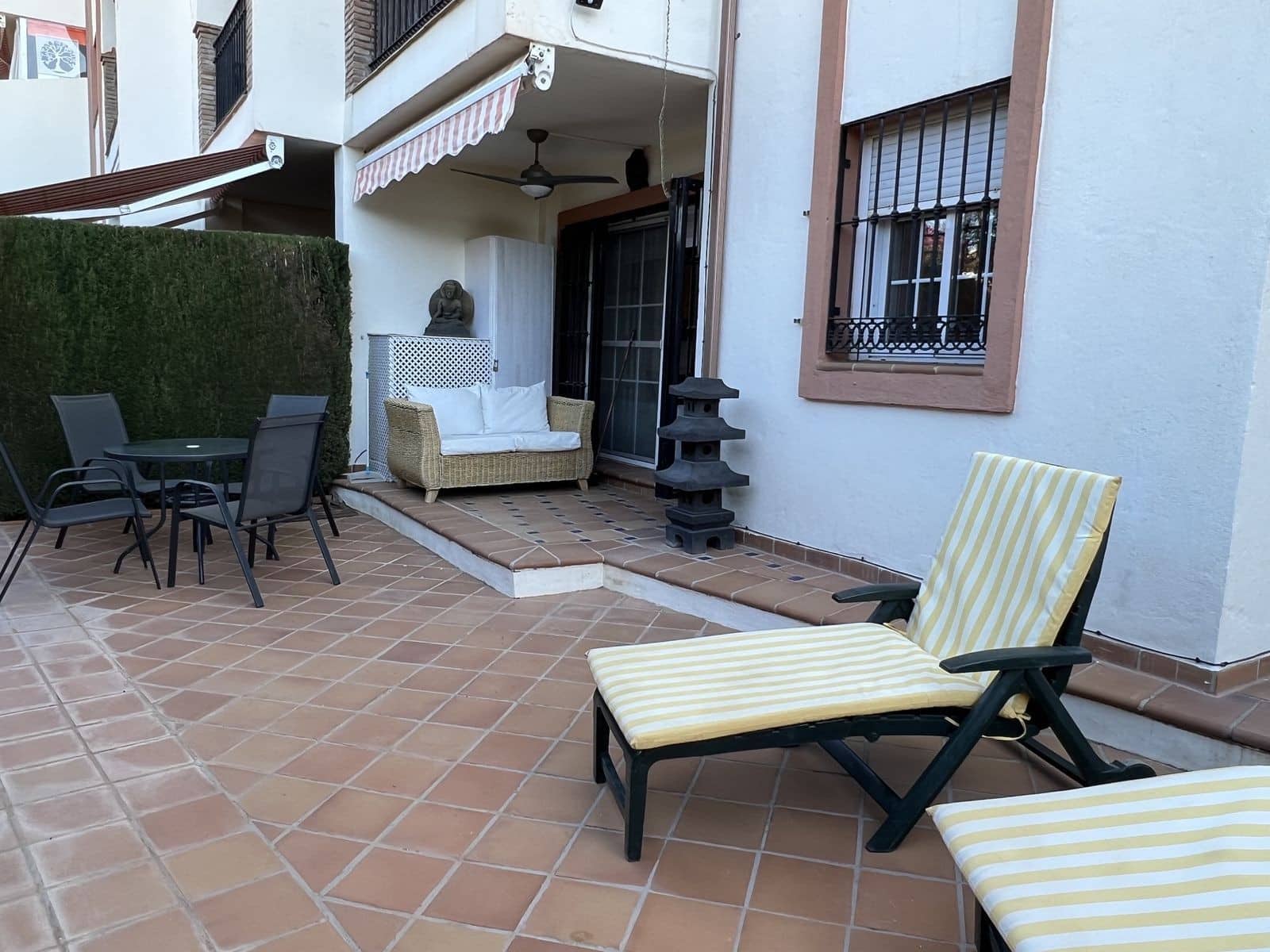 2 bedroom Apartment for sale in Mijas Costa - € 289,500 (Ref: 9930797)