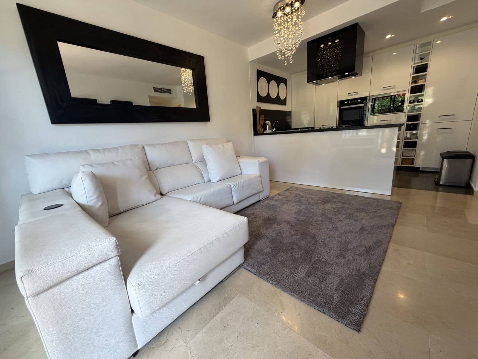 2 bedroom Apartment for sale in Mijas Costa - € 289,500 (Ref: 9930797)