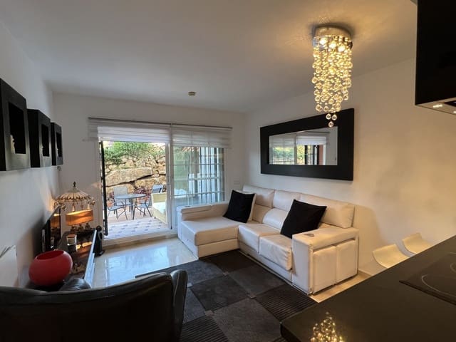 2 bedroom Apartment for sale in Mijas Costa, Mijas - € 289,500 (Ref: 9930797)
