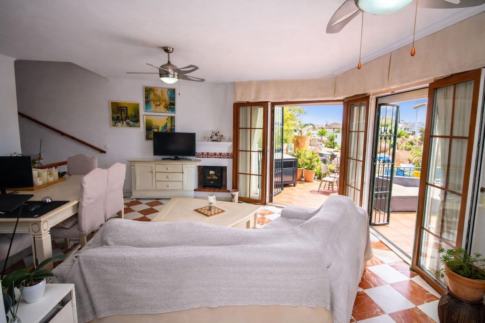 2 quarto Casa em Banda para venda em Mijas Costa com piscina - 325 000 € (Ref: 9930798)