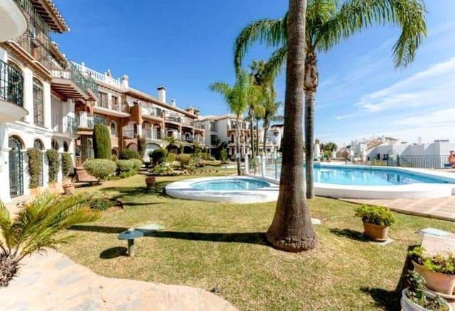 2 sovrum Hus till salu i Mijas Costa, Mijas med pool - 325 000 € (Ref: 9930798)
