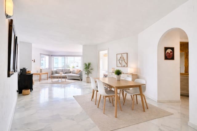 2 soverom Leilighet til salgs i Mijas Costa, Mijas - € 299 000 (Ref: 9933739)