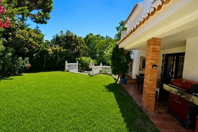 3 sypialnia Willa na sprzedaż w Calahonda, Mijas z basenem - 775 000 € (Ref: 9954257)